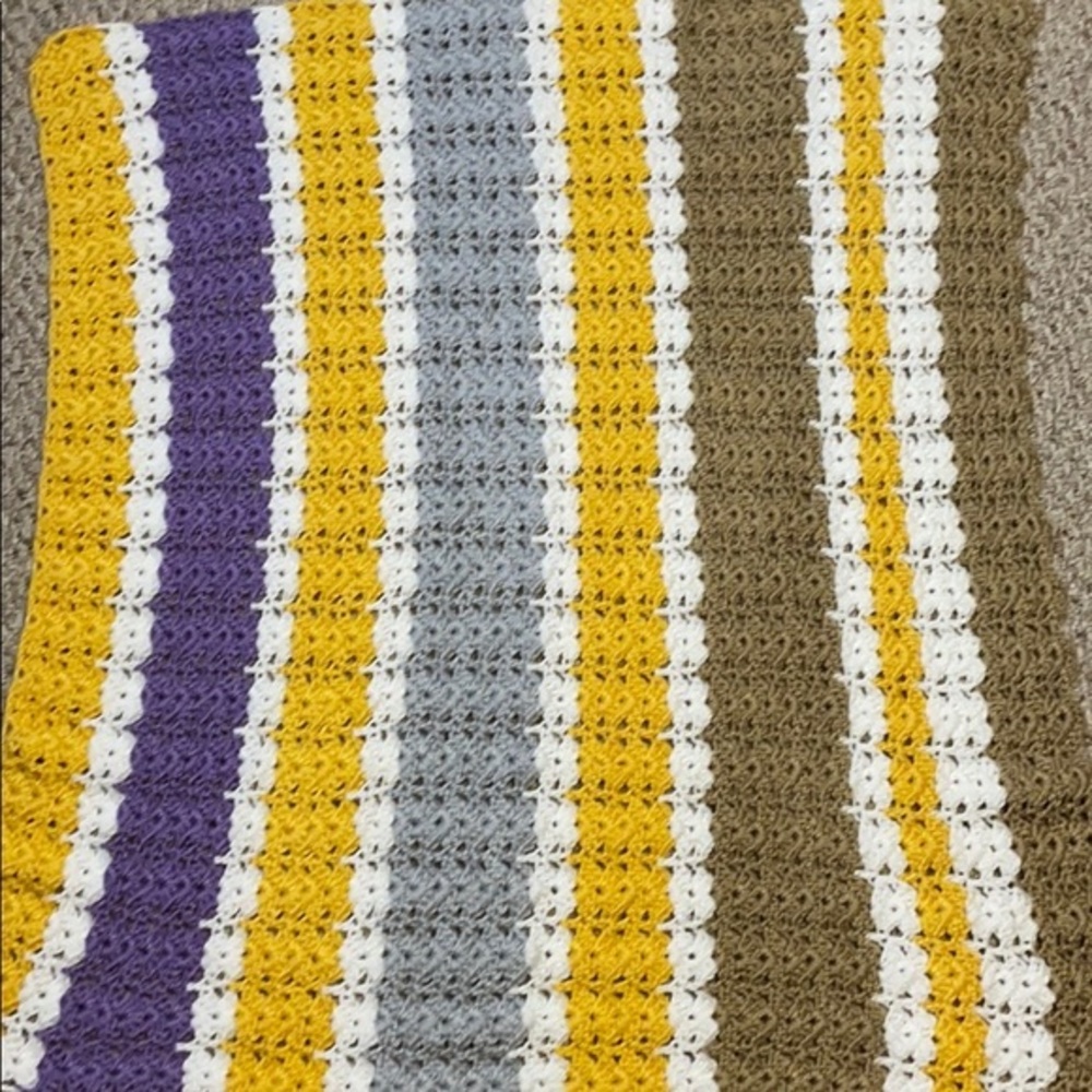 Handmade crochet knit lap baby blanket Afghan